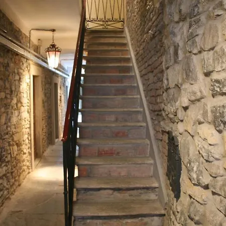 Apartment Borgo Vico 108